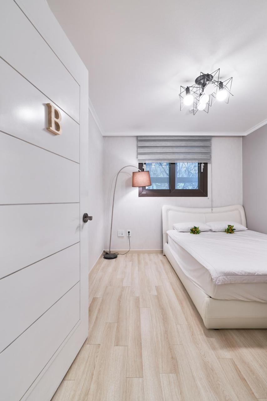 Everlast Guesthouse Yongin Bagian luar foto